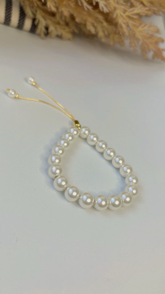 Pearly Bracelet