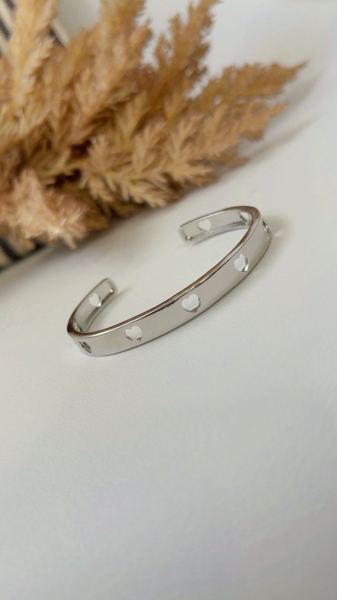 Mimi Multi Heart Bangle